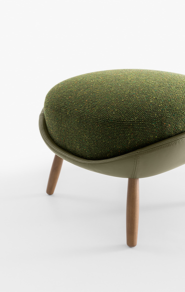 https://casanovaarredo.live/wp-content/uploads/2019/03/Calatea-pouf-PIANCA_SMALL_V.jpg