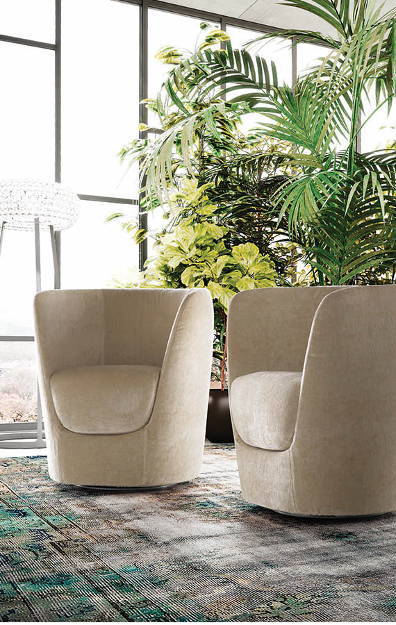 oplà amrchairs with velvet fabric cover pianca