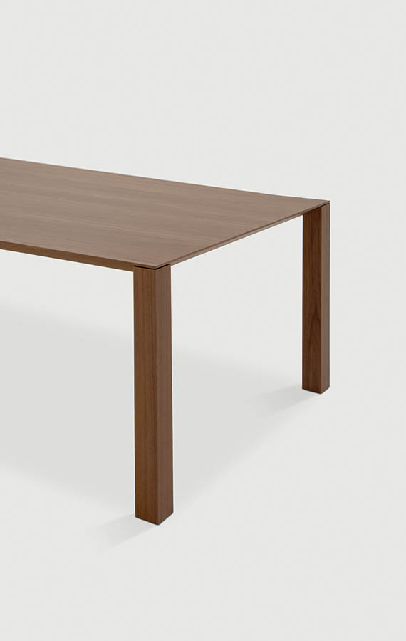 https://casanovaarredo.live/wp-content/uploads/2019/04/Woody-table-PIANCA_10_BIG_V.jpg