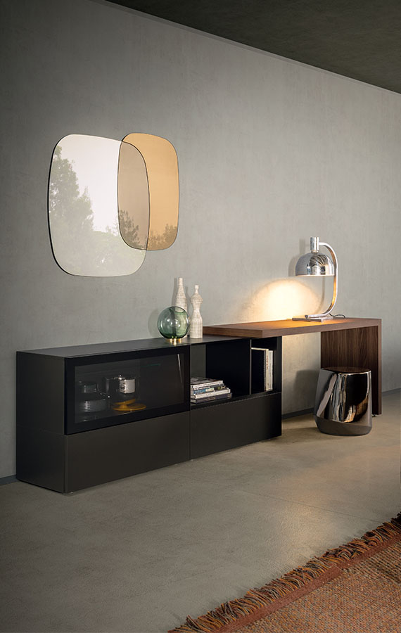 scrittoio autoportante, specchio di design quadrato design emilio nanni per pianca