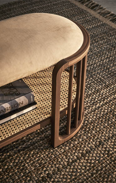 https://casanovaarredo.live/wp-content/uploads/2021/09/PIANCA_Palu_bench_03_small_V.jpg