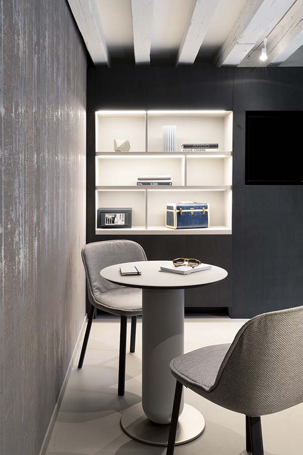 https://casanovaarredo.live/wp-content/uploads/2021/11/Palazzo-Pianca-06big.jpg