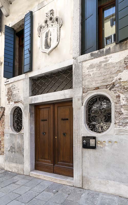 https://casanovaarredo.live/wp-content/uploads/2021/11/Palazzo-Pianca.jpg