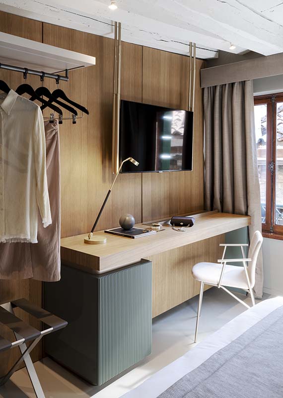 https://casanovaarredo.live/wp-content/uploads/2021/11/Palazzo-Piancahome02.jpg