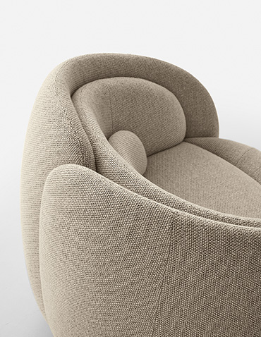 dettaglio schienale poltrona moderna imbottita Peonia design Cristina Celestino per Pianca
