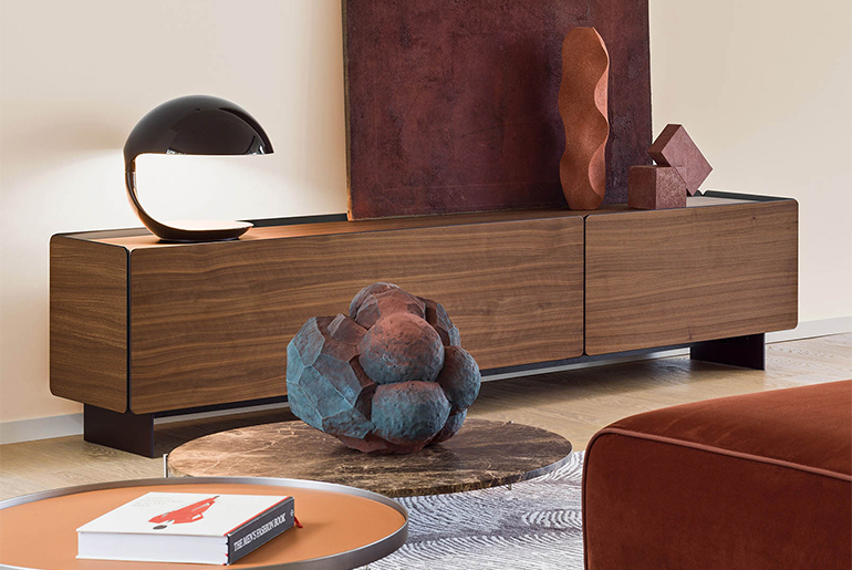 “Madia Mambo Pianca design Pier Luigi Frighetto, ispirazione anni ’50 con finiture modulari e kit bar